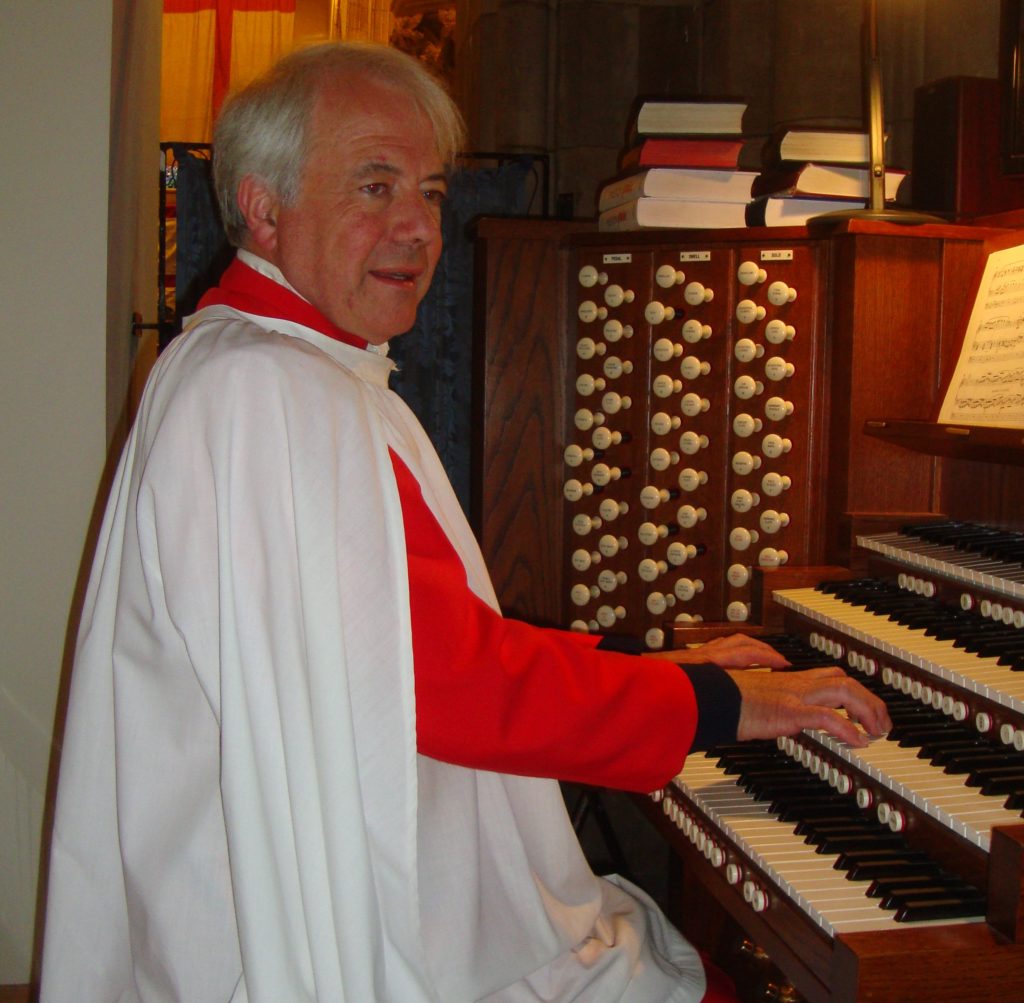 Gordon Tocher - Organist